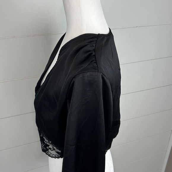 Nasty Gal Lace Long Sleeve Satin Balloon Sleeve Crop Top Black Size 8 - Picture 8 of 11